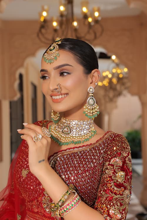 Indian bridal makeup and hair styling for a Dubai wedding by Elani, luxury makeup artist in Dubai