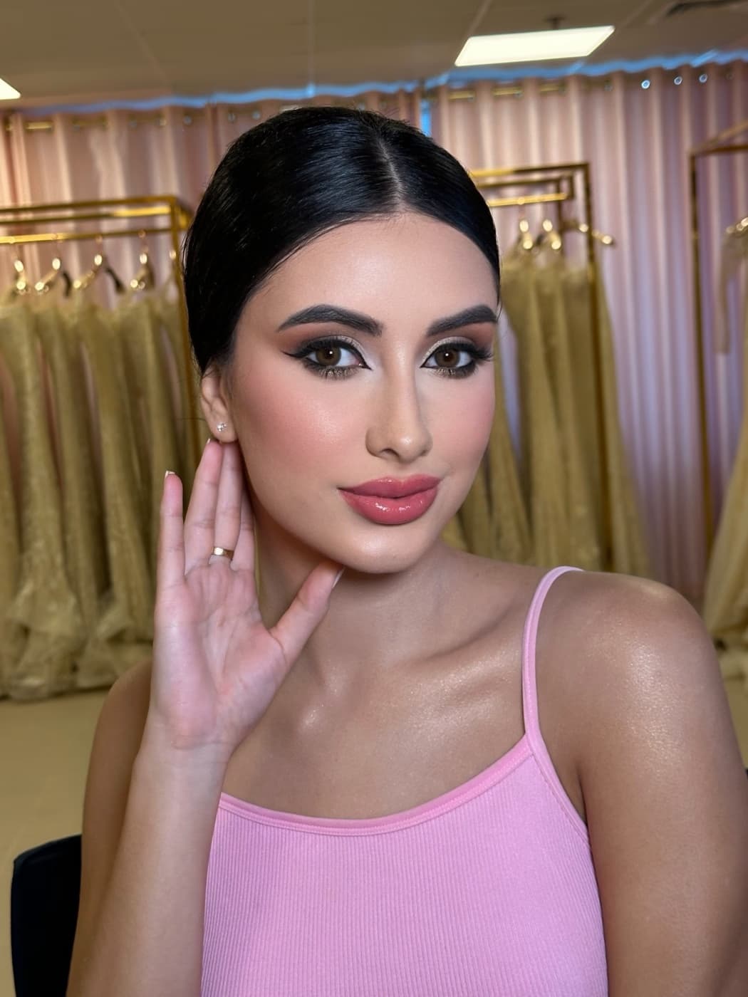 Luxury bridal makeup and hair by Elani, makeup artist Dubai